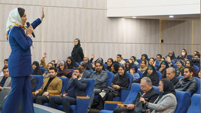 کوچینگ مدیران آکادمی احمدی منش